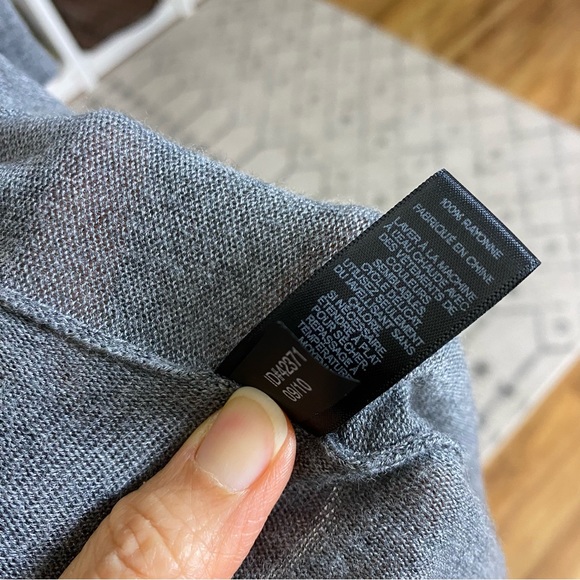 EXPRESS Ruffles Cardigan - Picture 5 of 6